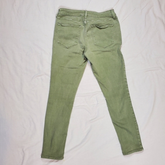 Old Navy Rockstar Mid Rise Olive Green Denim Jeans - Picture 2 of 4